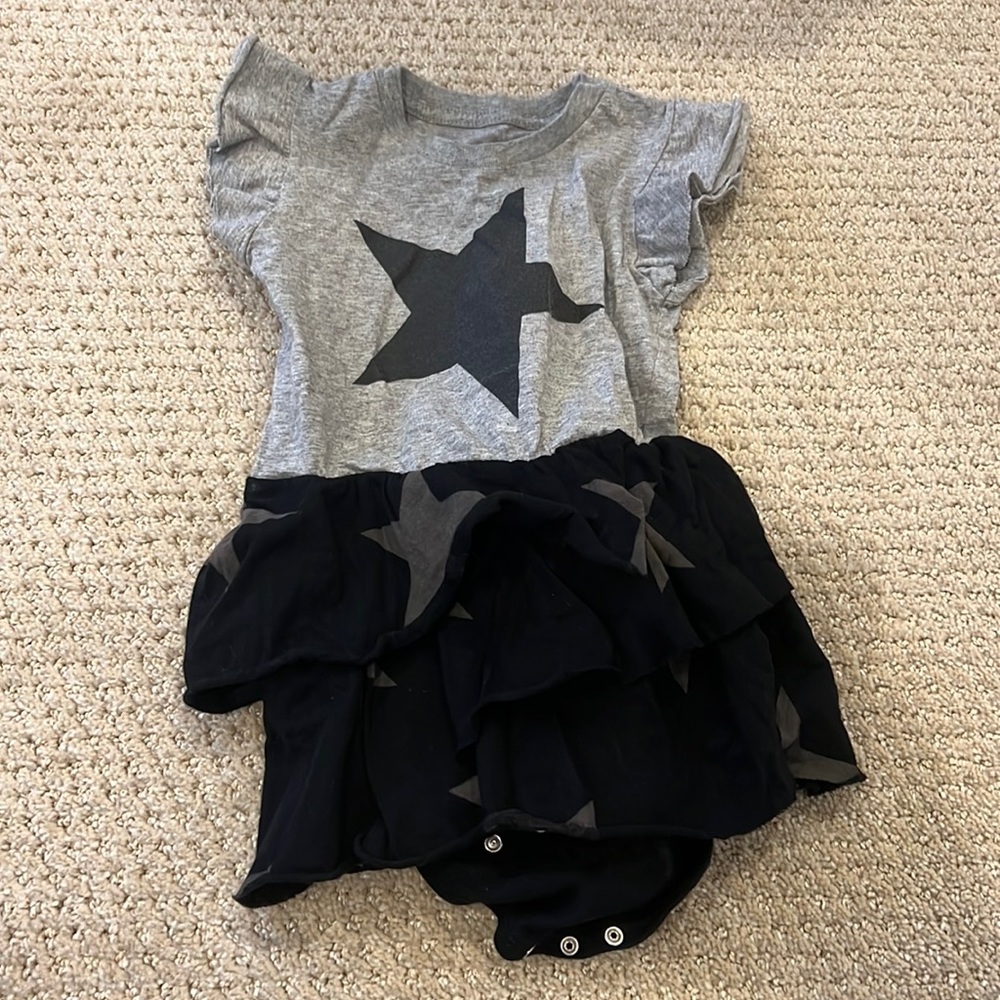 Black and grey star nununu dress size 12-18